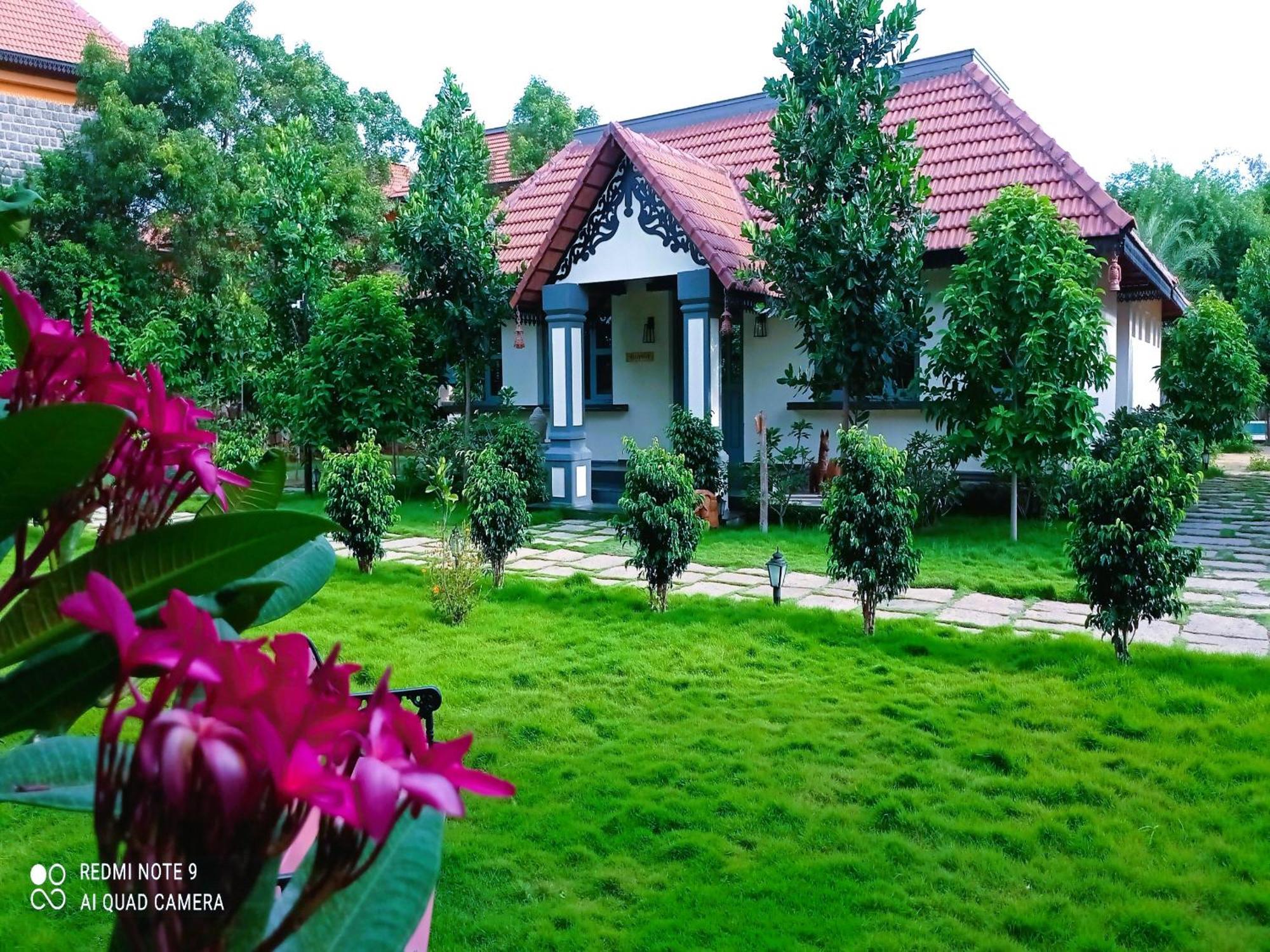 Hibis By Sparsa Vellore Ngoại thất bức ảnh
